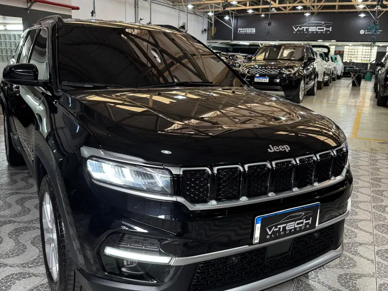 Jeep Commander blindado na unidade da V-TECH